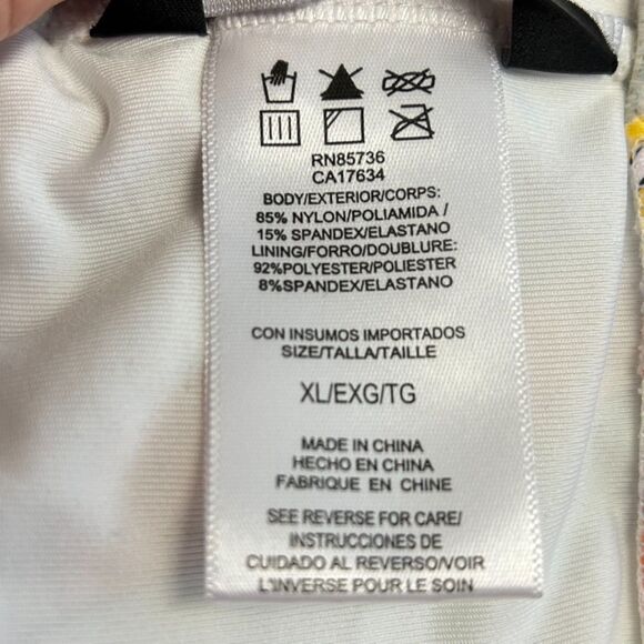 Carmen Marc Valvo Colorful Swirl Swim Skirt - Picture 9 of 12